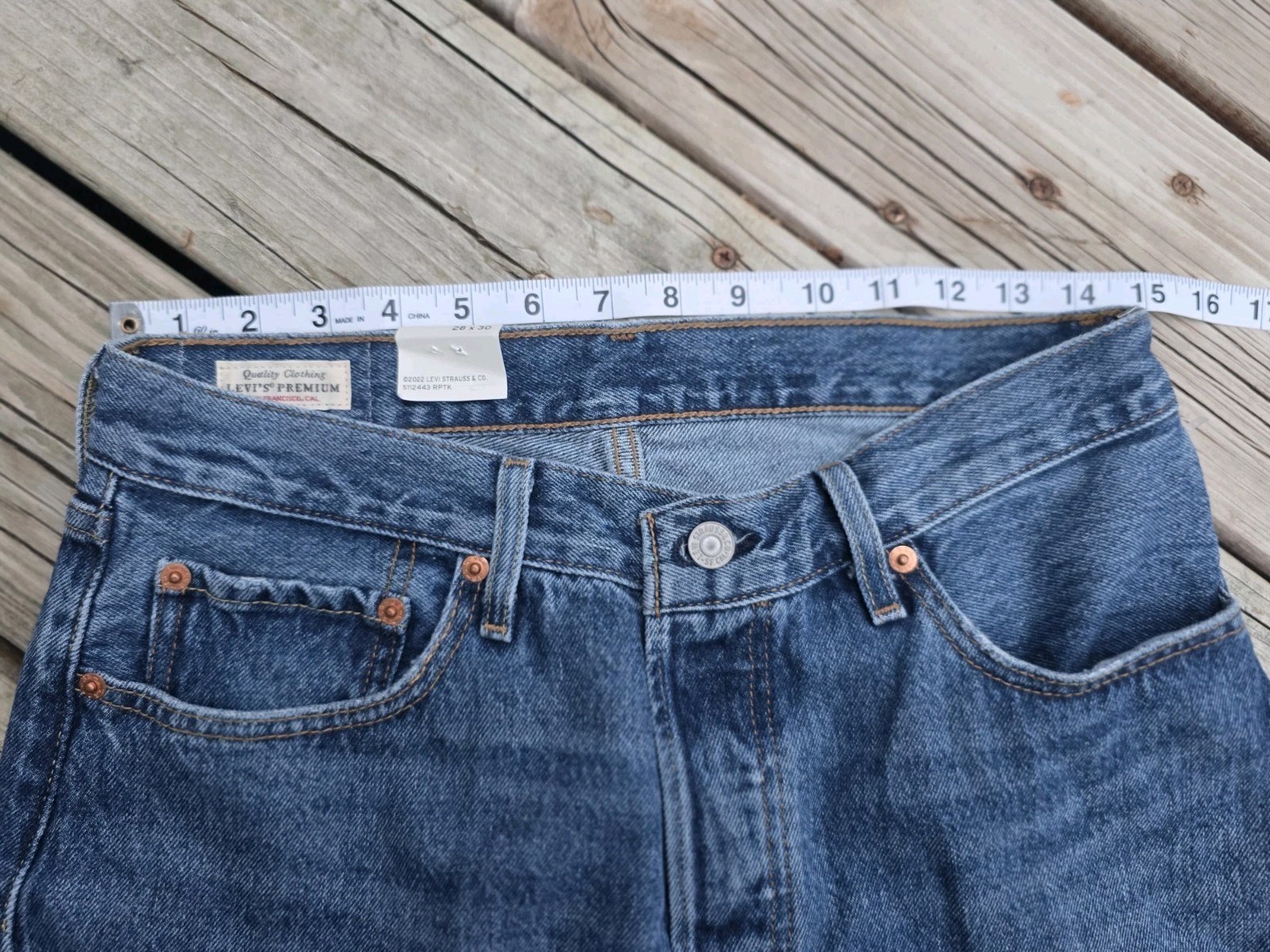 Levi’s 501 Premium Big E Reproduction Button Fly Men’s Jeans 28×30 With Tags