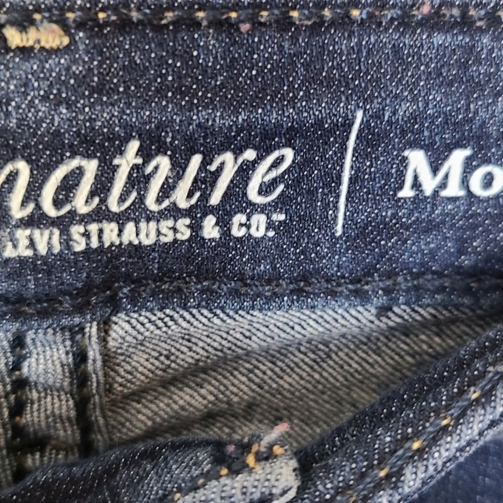 Levi’s Womens Size 20M Modern Slim Skinny Jeans Dark Blue Denim Worn-in Fade