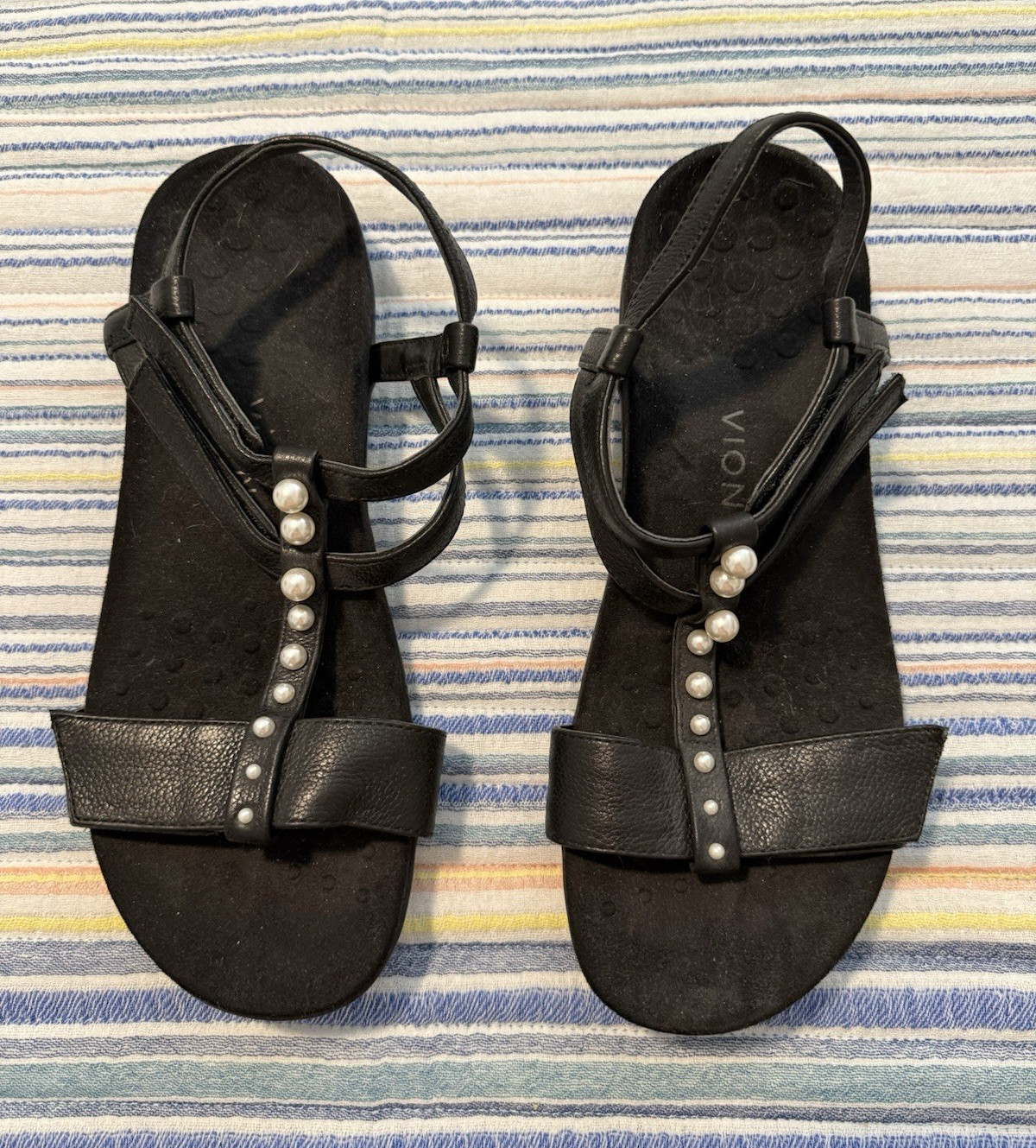 Vionic Women’s Black Strappy Comfort Slip-On Sandals Beaded Accents 8