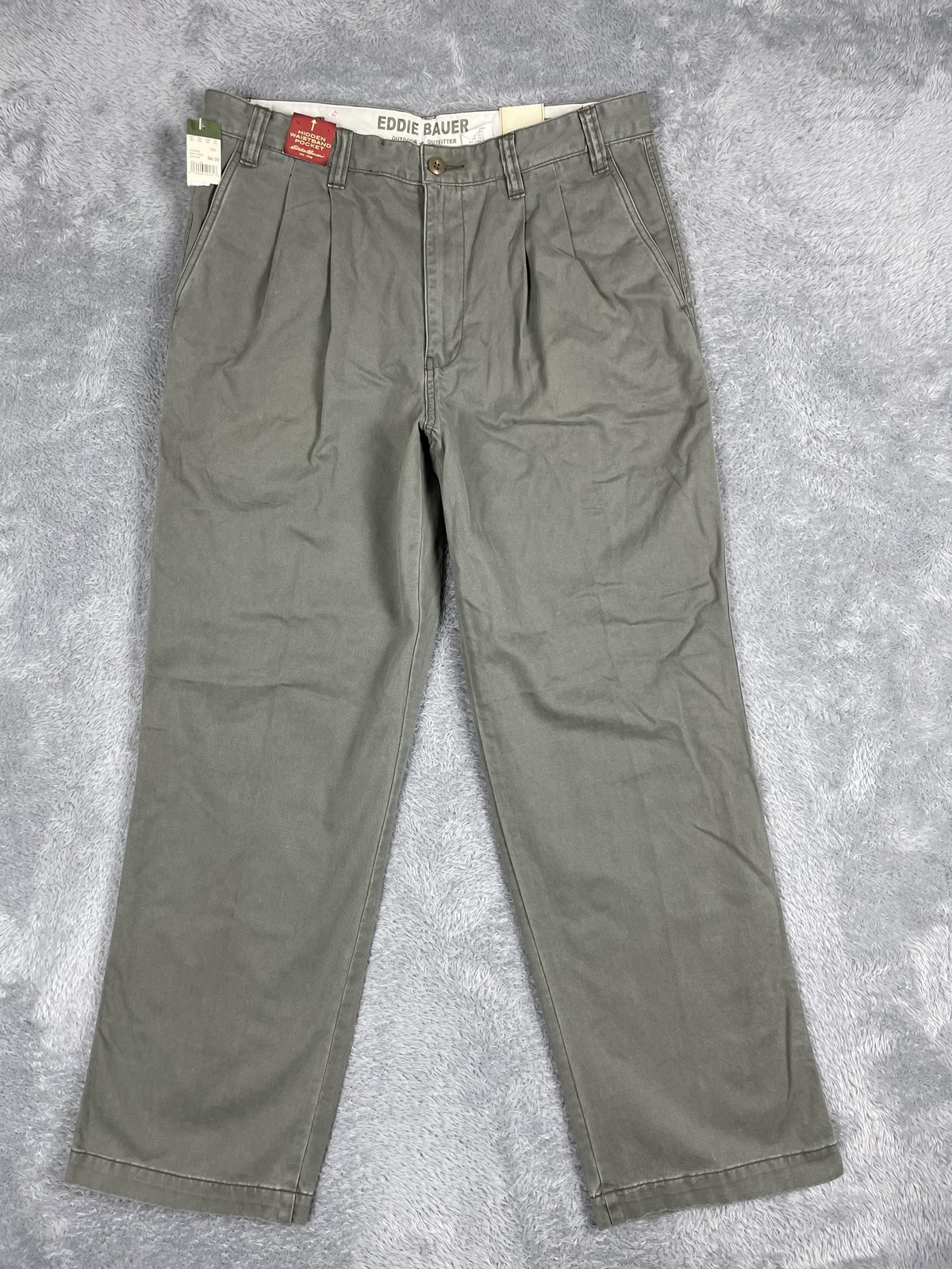 Eddie Bauer Pants Mens 36×32* Artichoke Green Relaxed Fit Pleated Khaki Chino