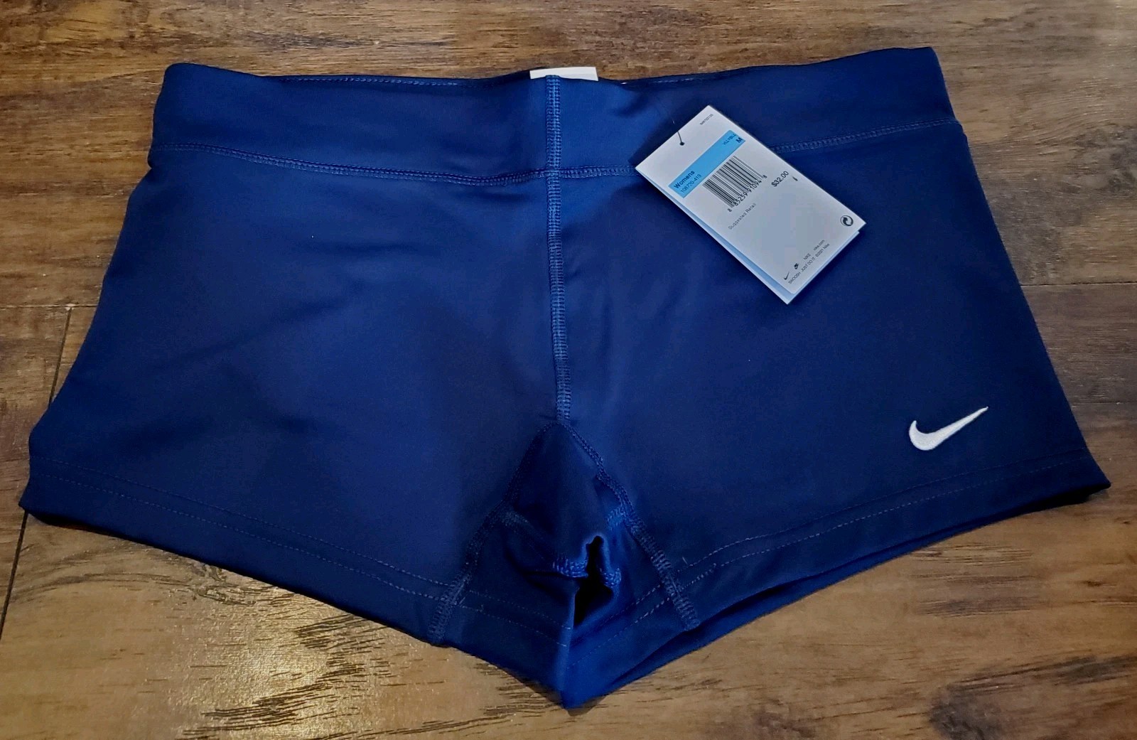 Nike Dri-Fit Volleyball Compression Shorts Women’s Medium Dark Navy New
