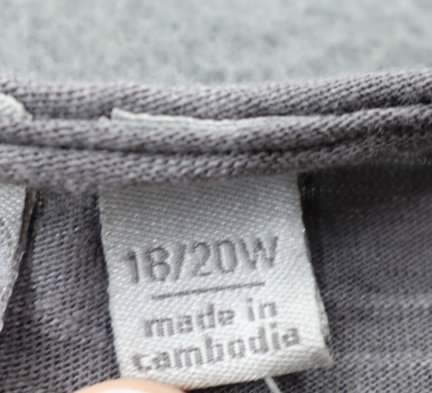Cato Plus Sportswear Top Women’s Size 8/20W Gray Long Sleeve Bow Front NWT!