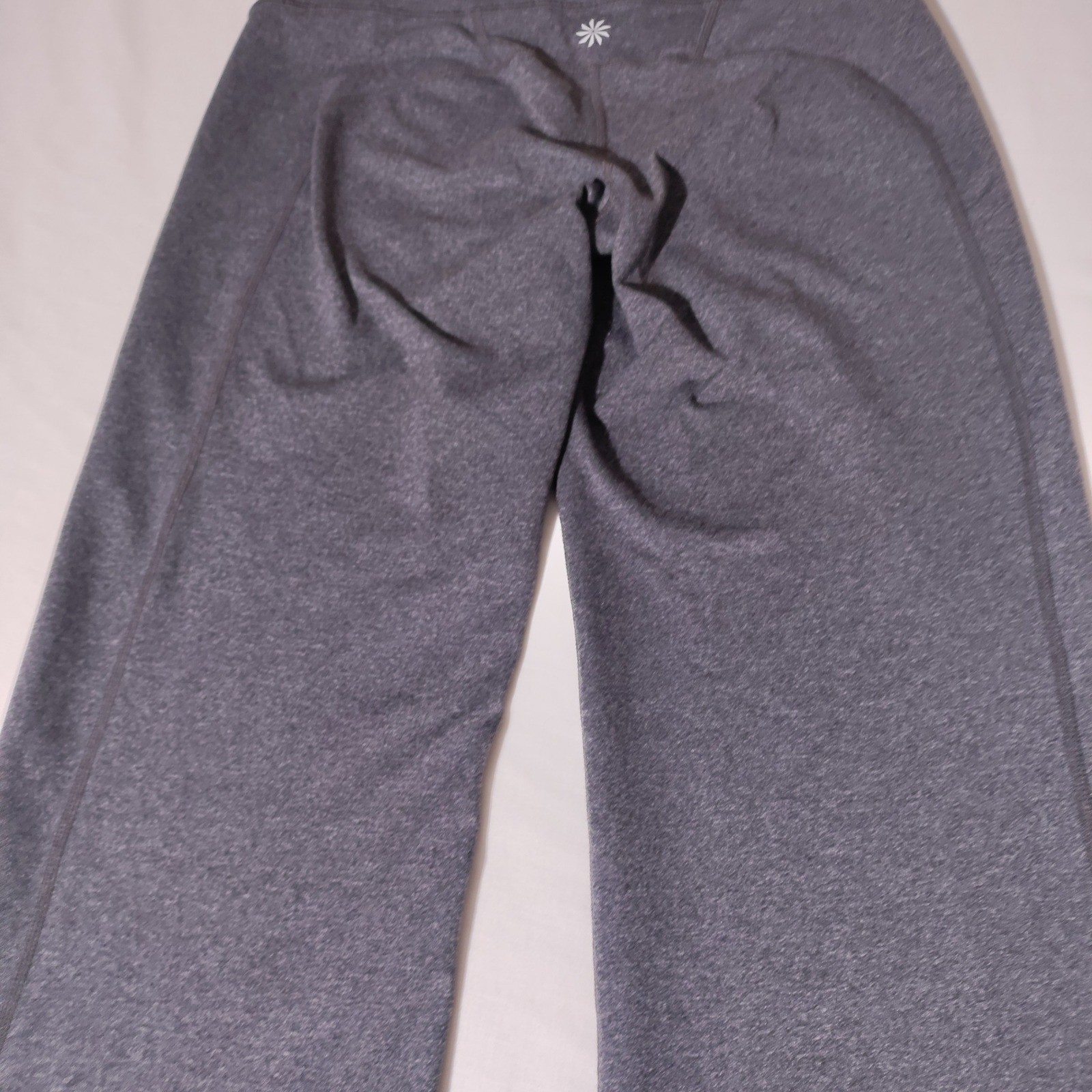 Athleta 819708 Kickbooty Wide Leg Flare Yoga PantsLegging Sz SP (26″X28″)