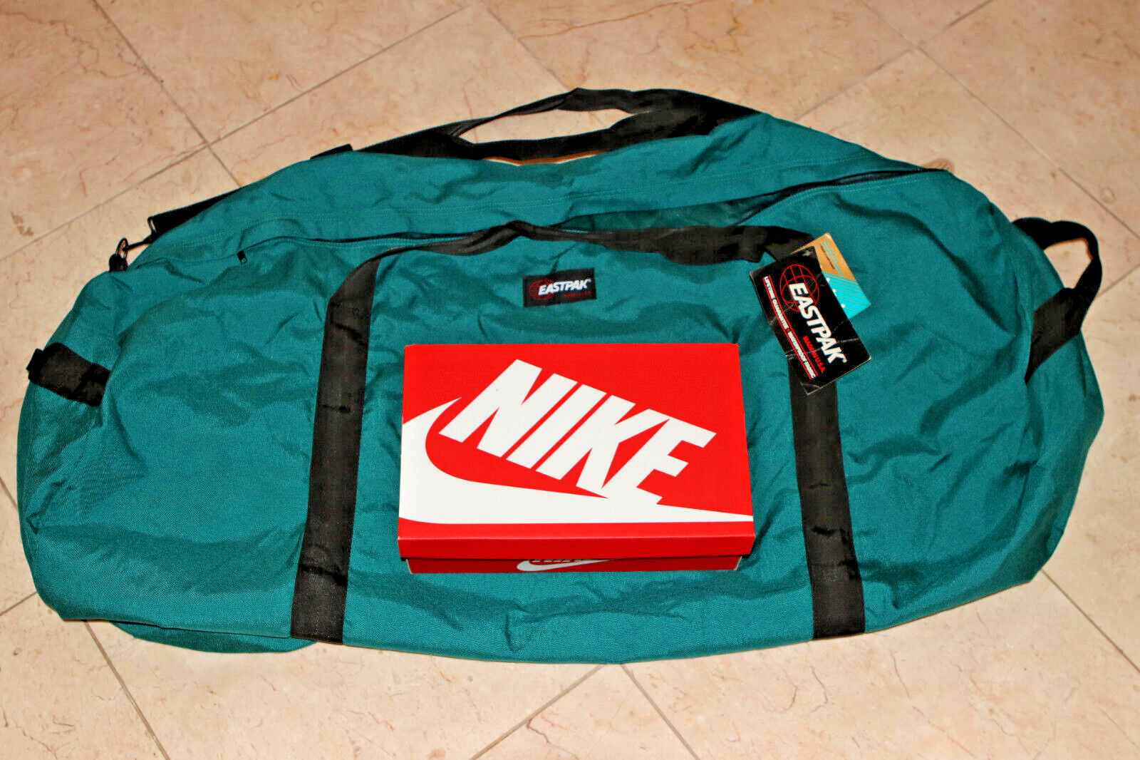 HUGE 107cm x51cm Vintage Eastpak Mallard Made in USA HUGE GIANT Duffle Bag NEW
