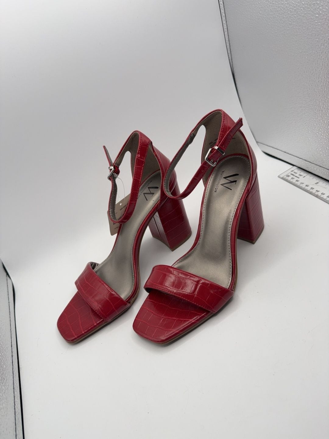 Worthington Becklyn Red Faux Croc Block Heel Sandals Size 9M