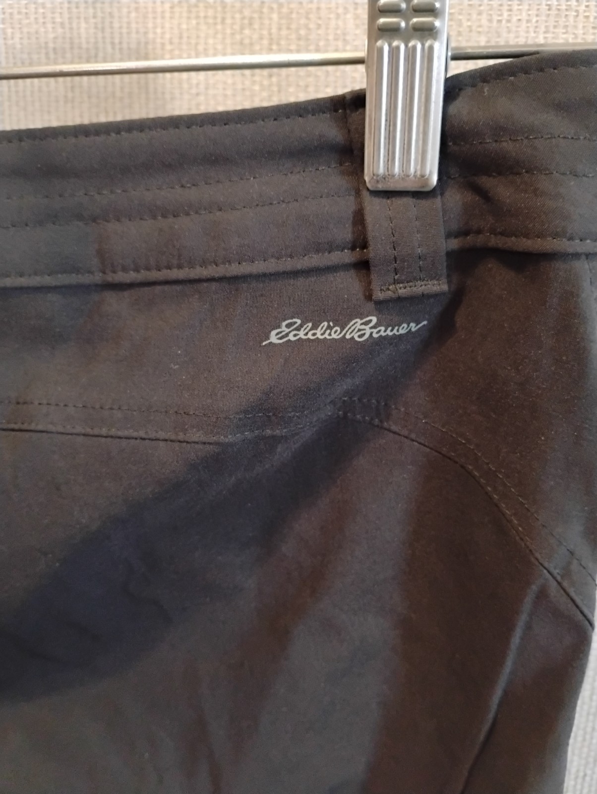 NWT Eddie Bauer Women’s Rainier Capri pants hiking Black Size 6