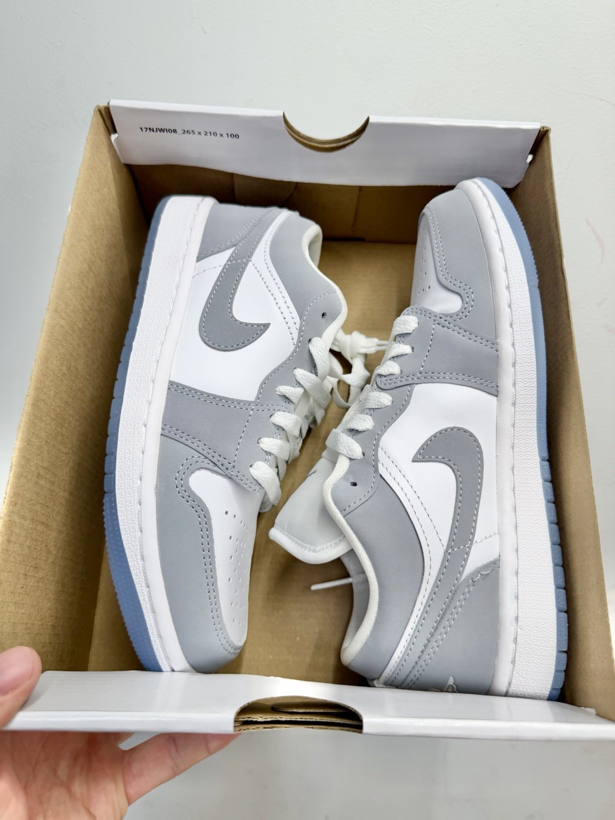 Air Jordan 1 Low White Wolf Grey DC0774-105 Women’s Size 5