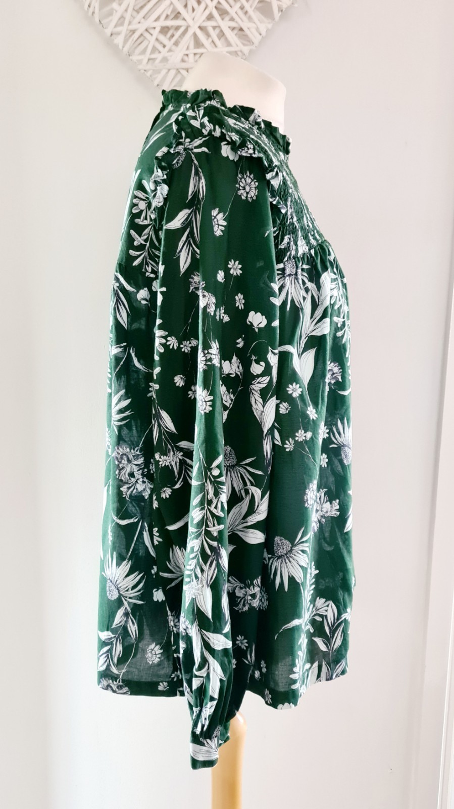 M&S Dark Green White Floral Cotton Puff Sleeve Ruffle Trim Boho Blouse Size 18