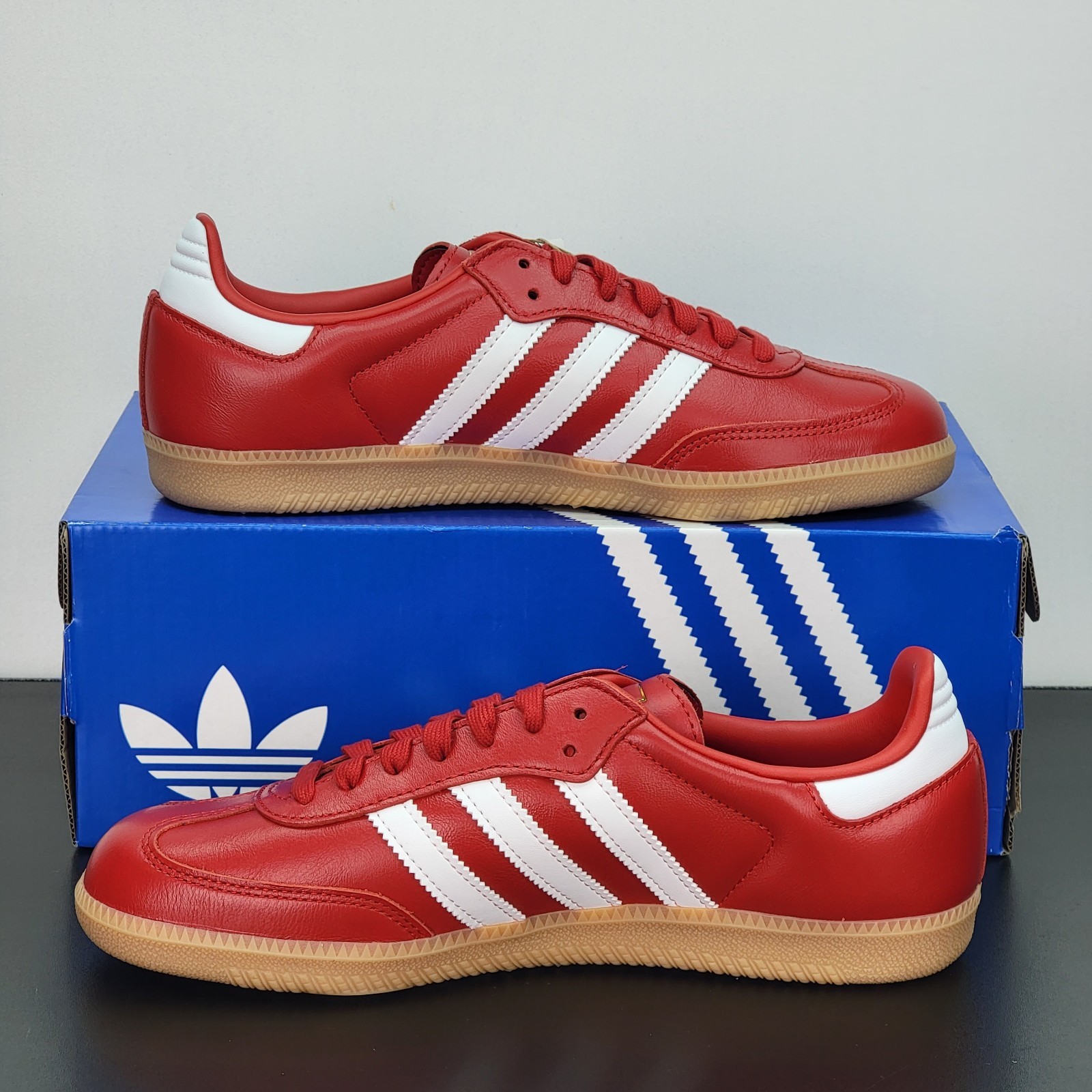 Adidas Samba OG Men’s Size 8 Athletic Shoes Red White Soccer Footwear Sneakers