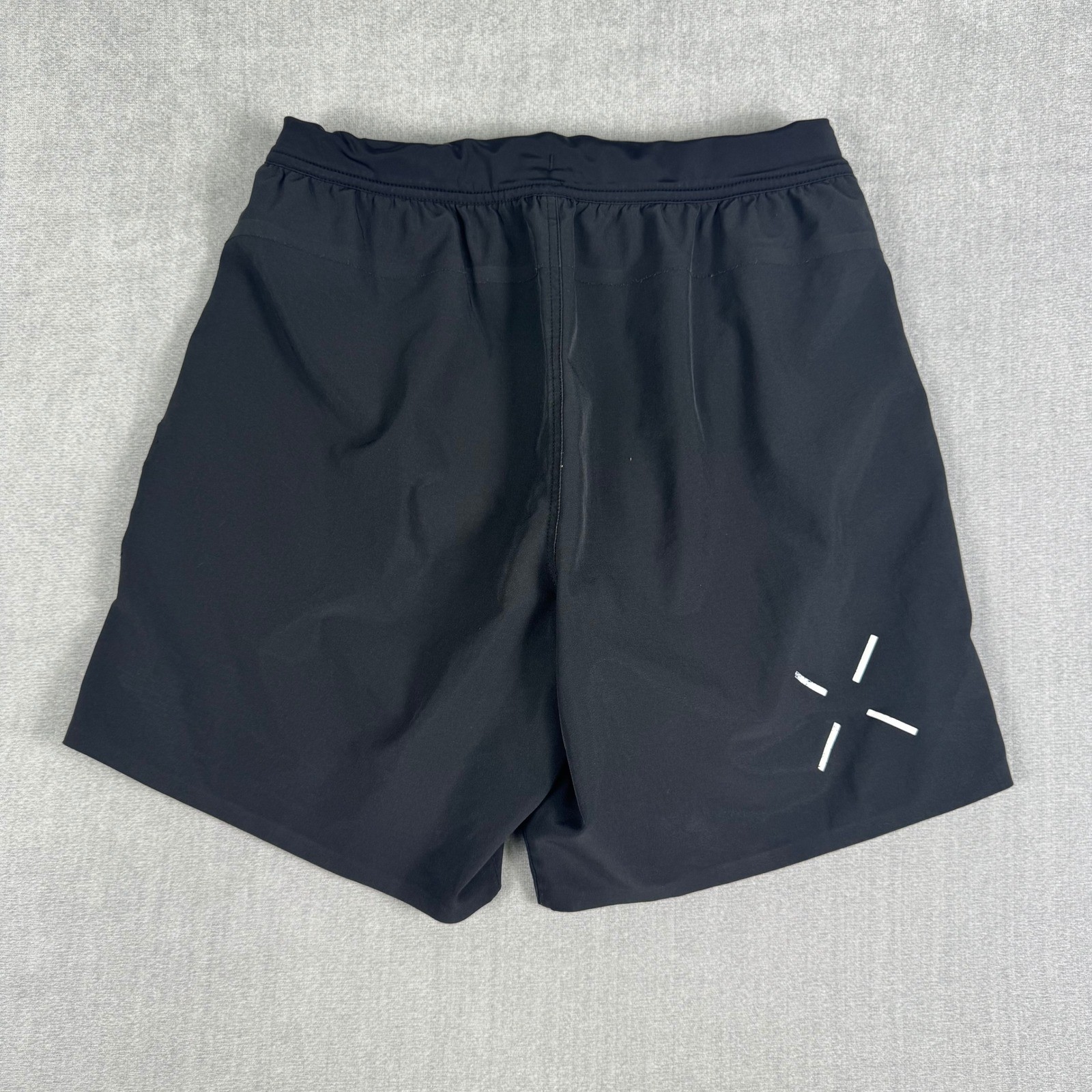 Ten Thousand The Interval Short Mens Small 7 Inch Black Lined Training Shorts