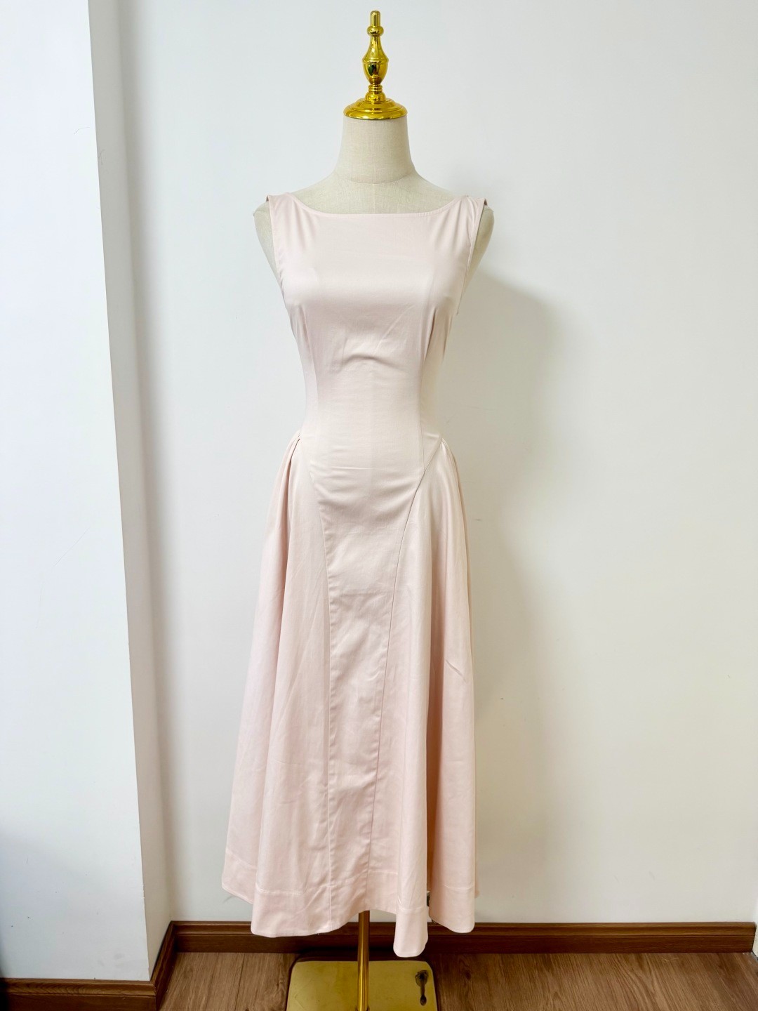Helsa Stretch Organic Cotton Midi Dress