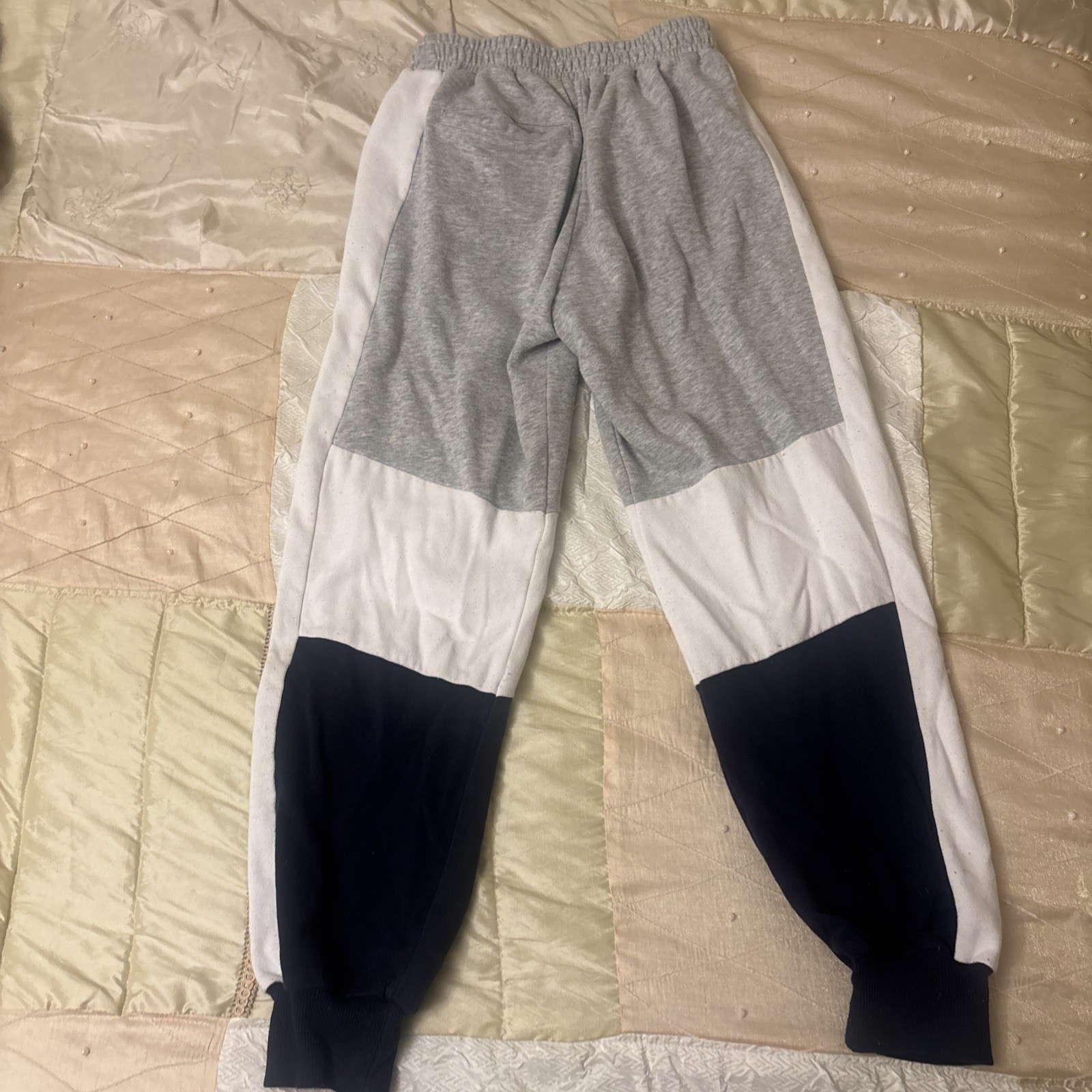 No Boundaries Grey Colorblock Two-Tone Elastic Waist Jogger Sweatpants Sz S 3/5