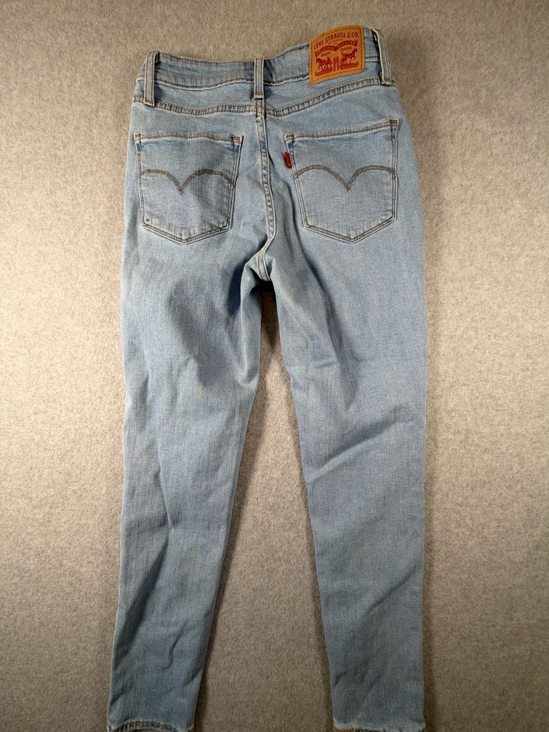 Levi’s 721 High Rise Skinny Ankle Jeans Size 26