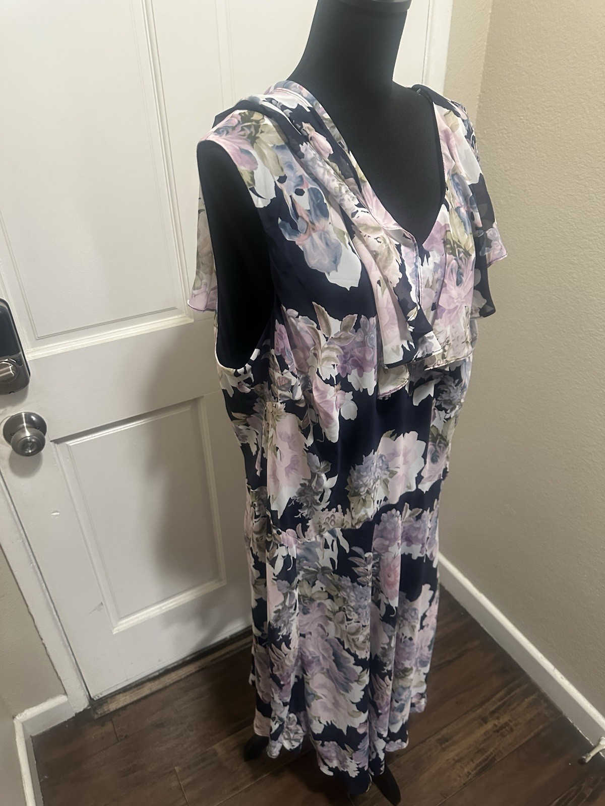 Connected Apparel 22W Navy Purple Floral Chiffon Maxi Dress V-Neck Ruffle