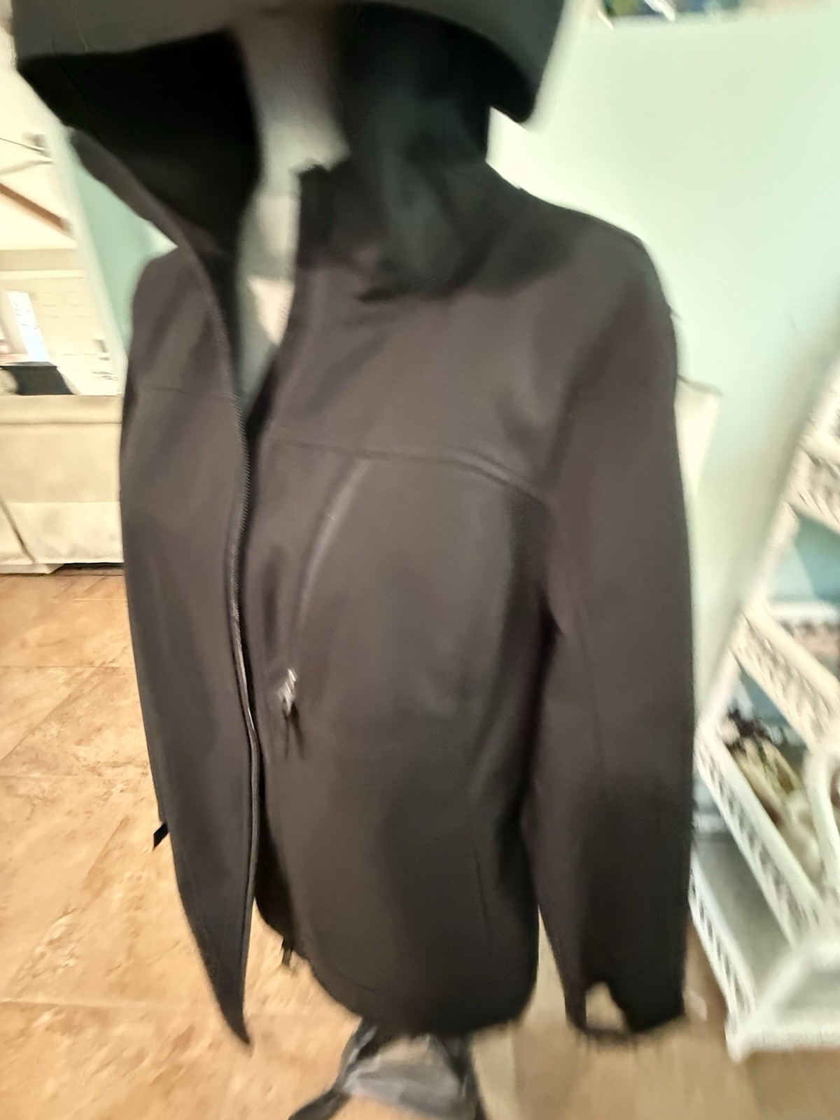 Free Tech women’s Black windbreaker size 16W