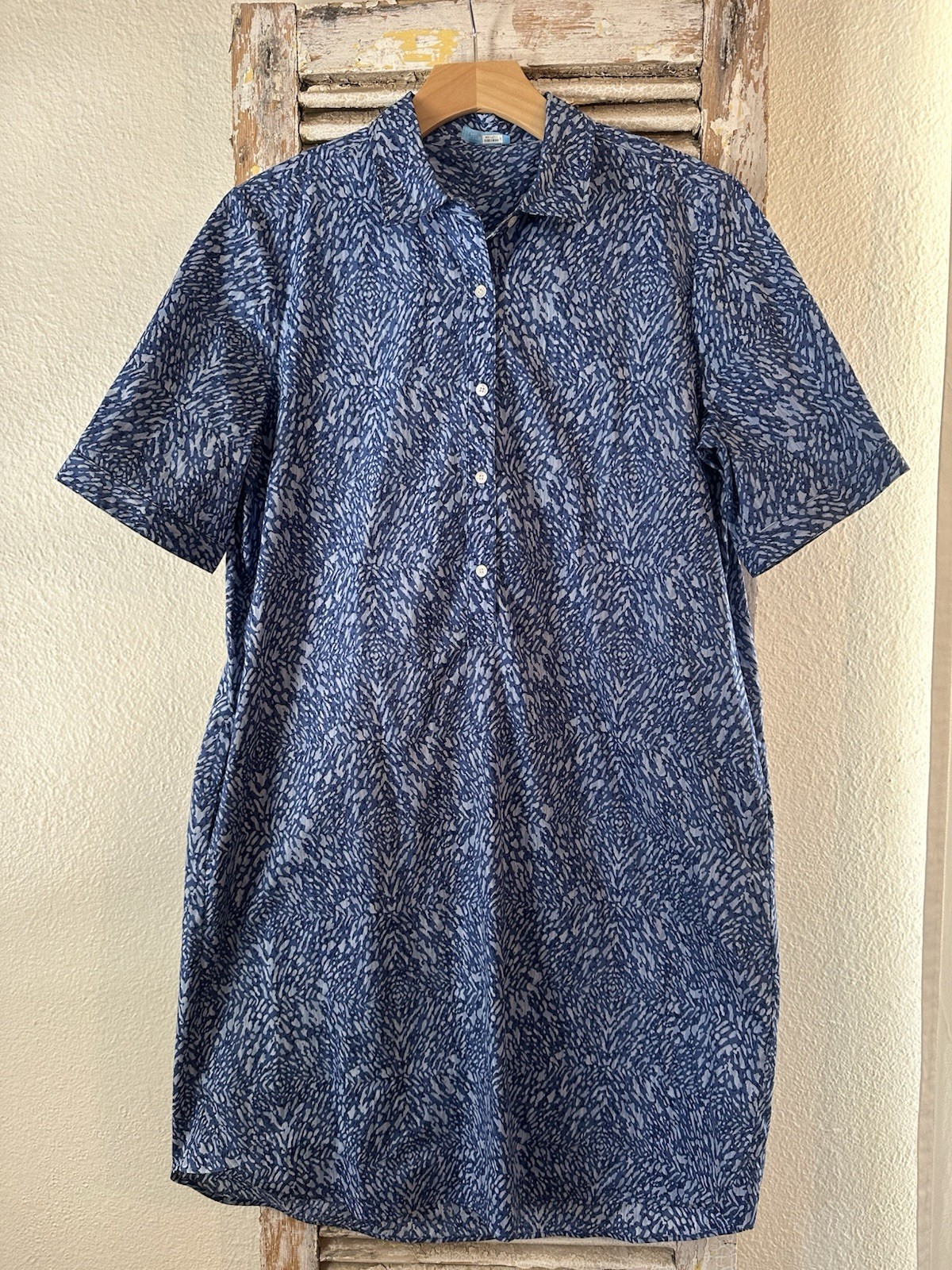 A20 J. MCLAUGHLIN Arissa Cap Sleeve Shirt Dress In Navy Blue Beatriz Spot Large
