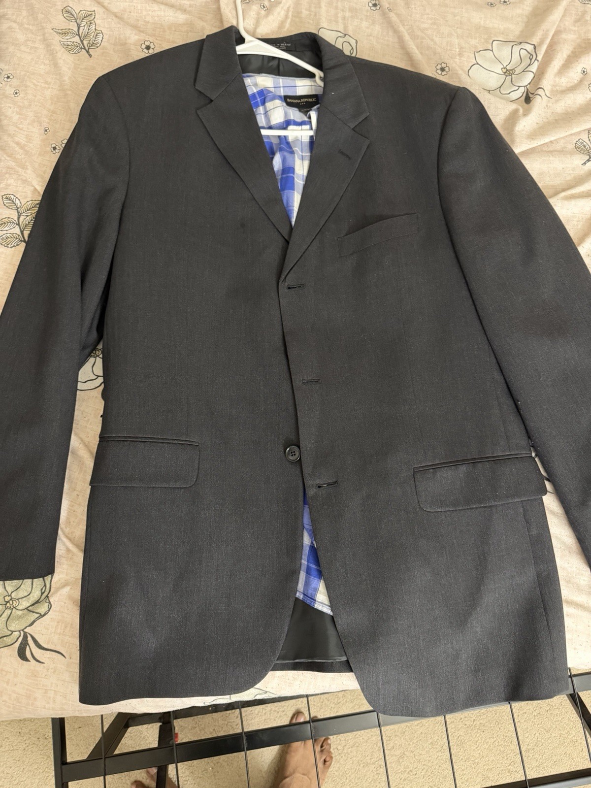 Banana Republic Men’s Black Wool Twill 2pc Suit 42R 36×30 2-Button