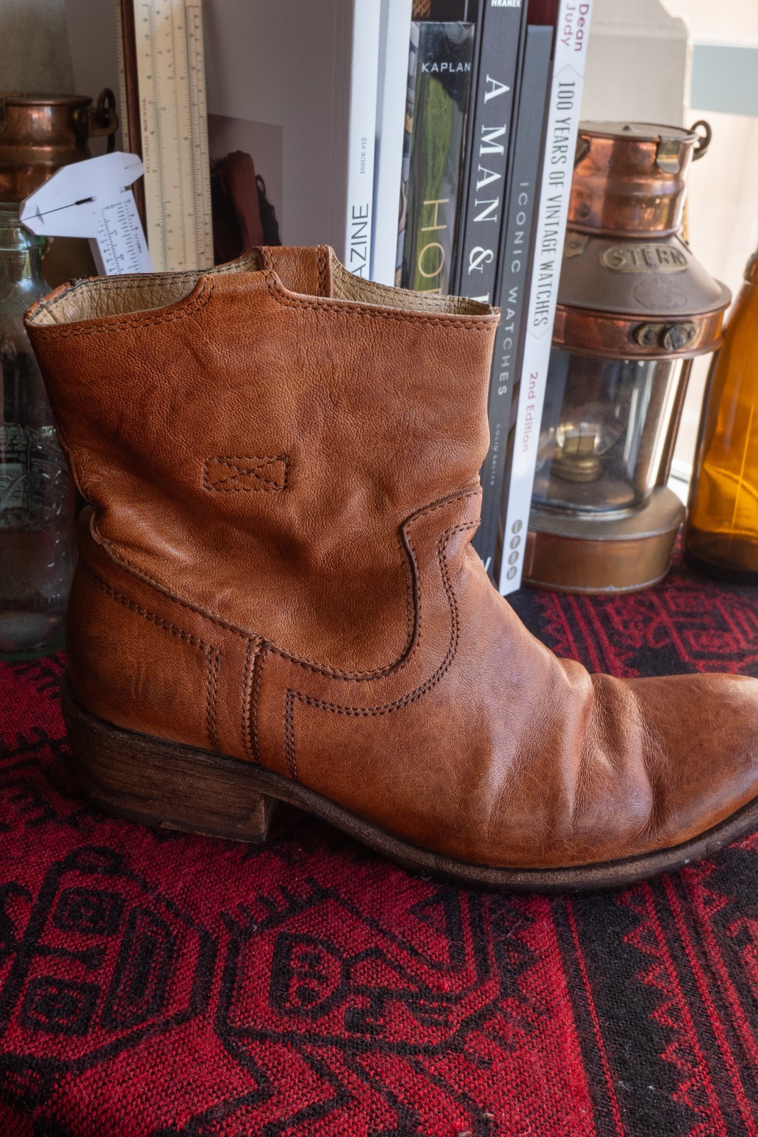 Frye Carson Tab Women’s Brown Leather Pull On Boots Size 7.5