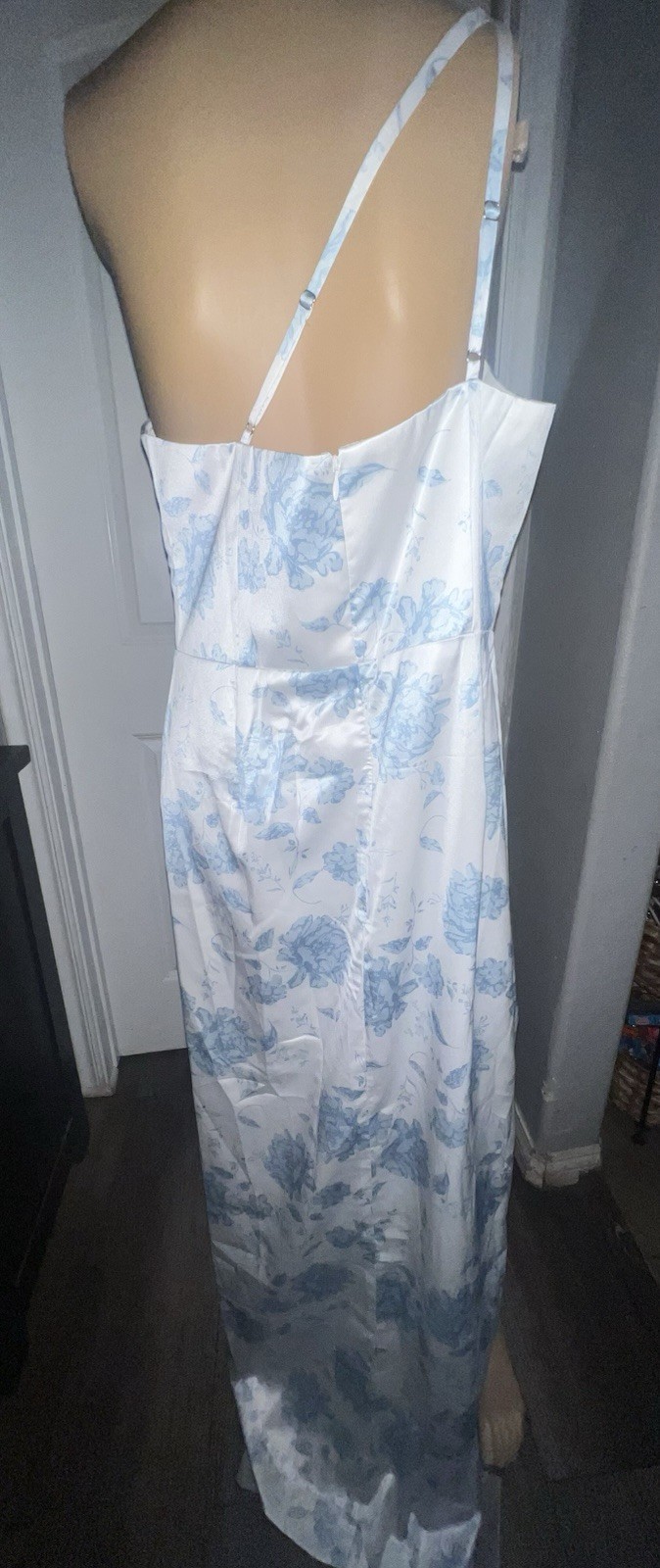 A.W. Bridal Size 14 White/Blue Floral Sleeveless Formal Maxi Bridesmaid Dress
