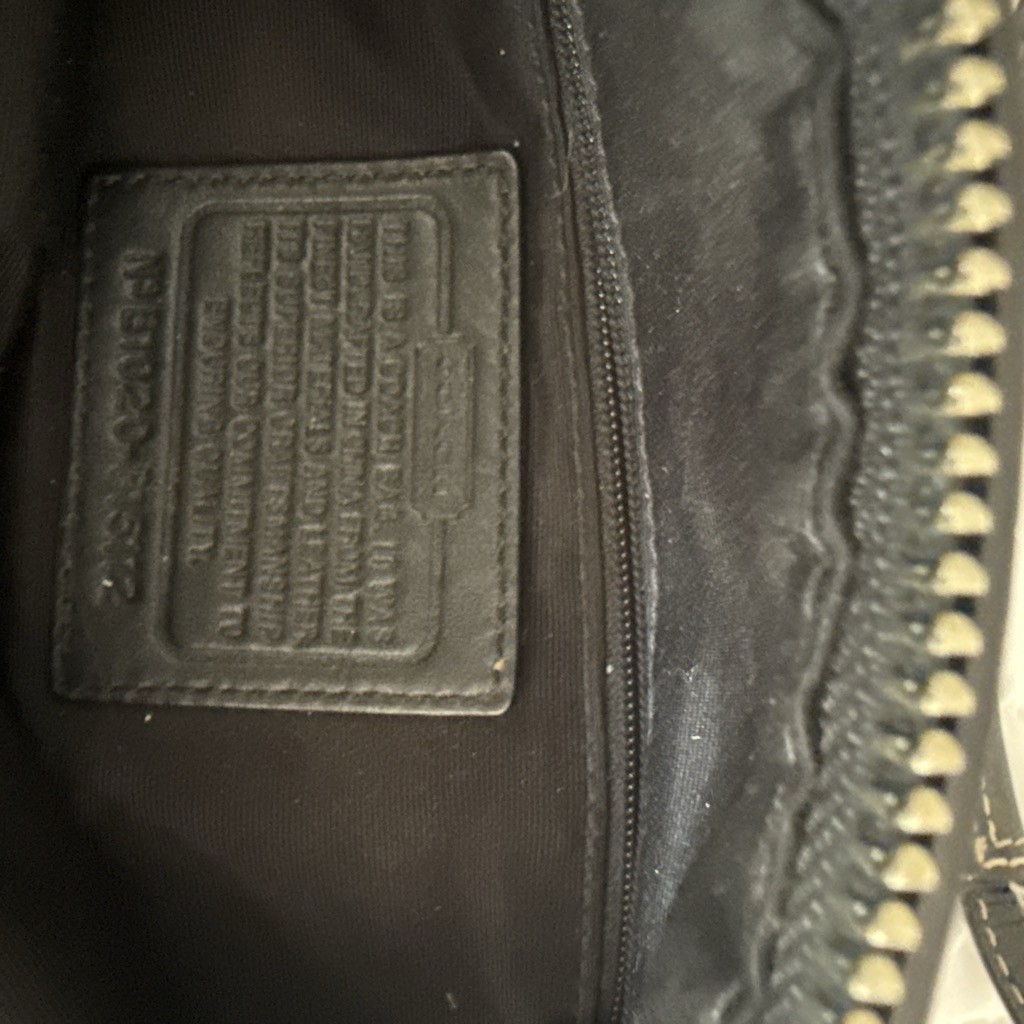 Coach Signature Pattern Large Tote Bag Black/Gray Zip Top Detachable Strap