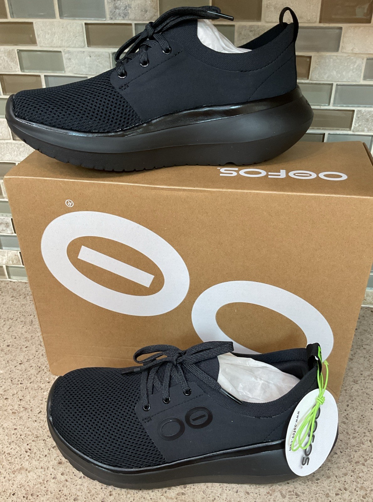Oofos Women’s Oomy Stride Sz 6 Triple Black Sneakers Comfortable Shoes New