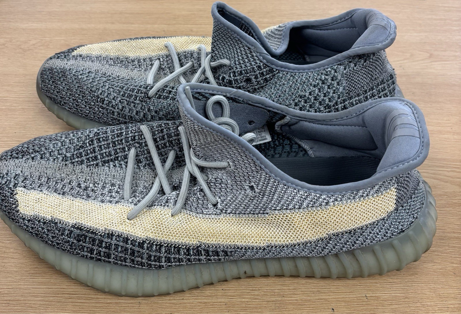 adidas Yeezy Boost 350 V2 “Ash Blue” (GY7657) – Size 14.5