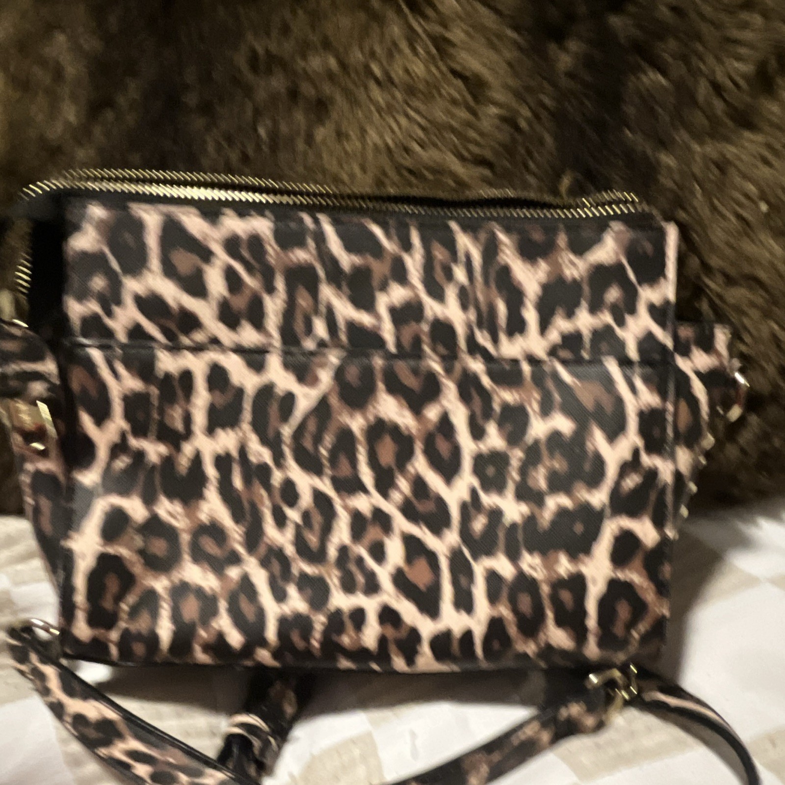 Steve Madden Animal Print Crossbody Bag Brown Black Gold Hardware Zip, Pockets