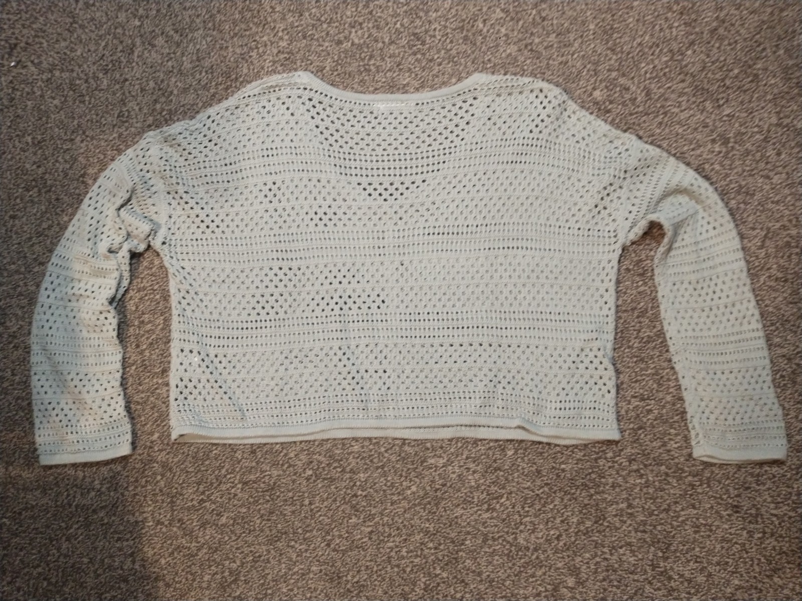 Moon & Madison Womens Size Large Sage Green Open-Knit V-Neck Sweater