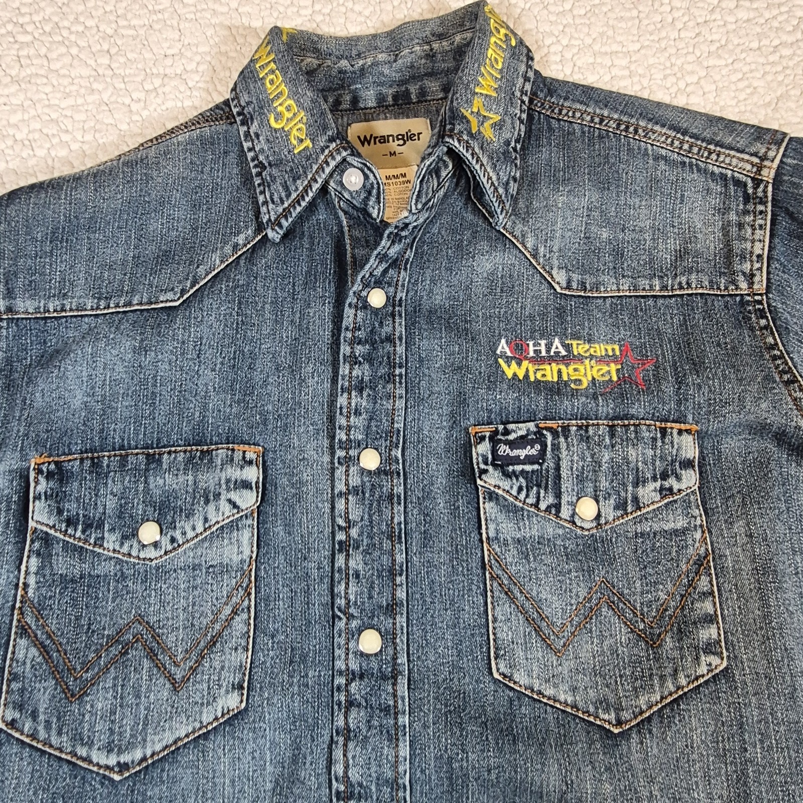 Wrangler Pearl Snap Denim Long Sleeve Shirt Mens Medium American Quarter Horse