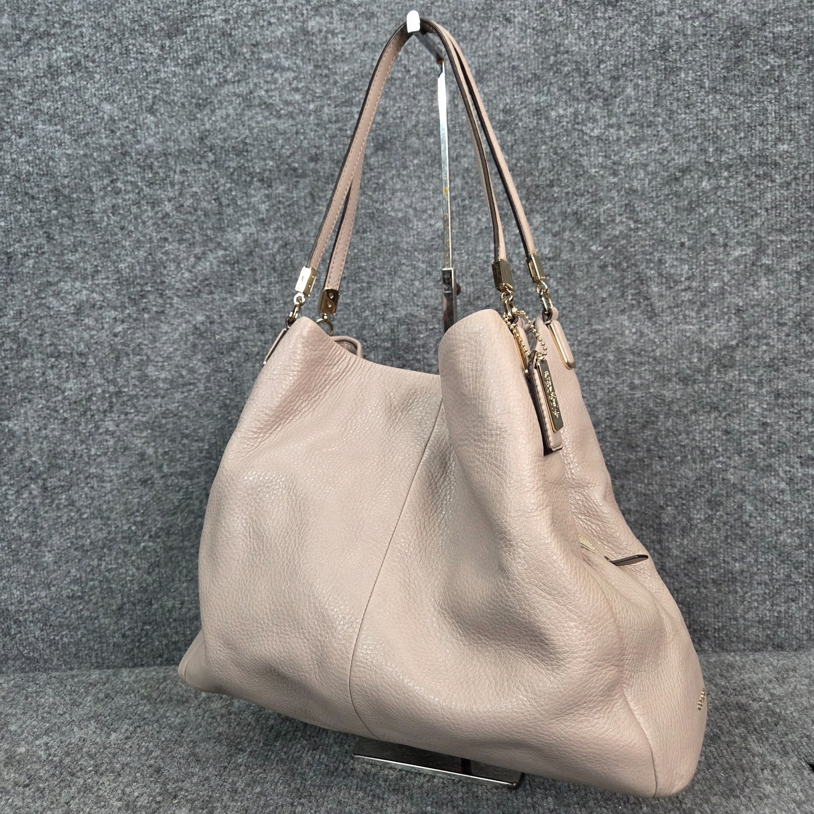 Coach Bag 26224 Madison Pebbled Leather Phoebe Shoulder Bag Taupe Preowned Clean