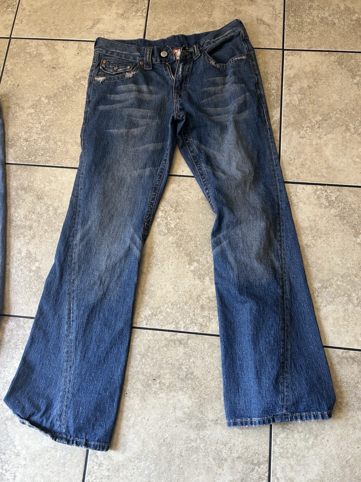 Women’s Straight Leg Jeans 28 Medium Wash Blue Denim Mid Rise 5-Pocket