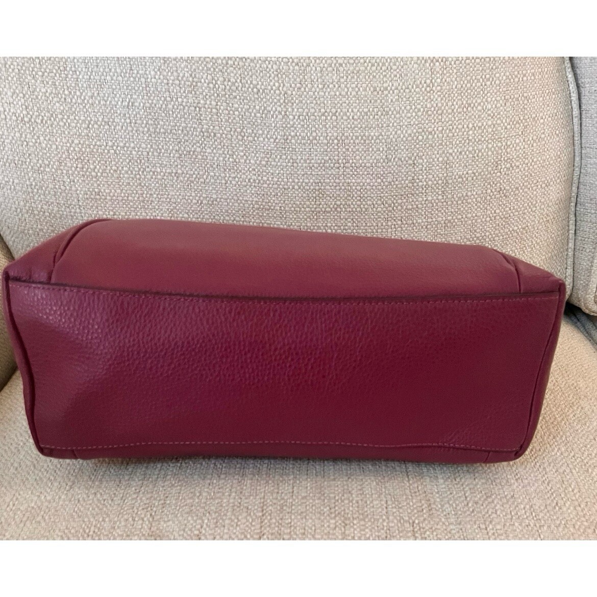 COACH PEBBLE LEATHER AVA CHAIN TOTE HANDBAG PURSE BERRY