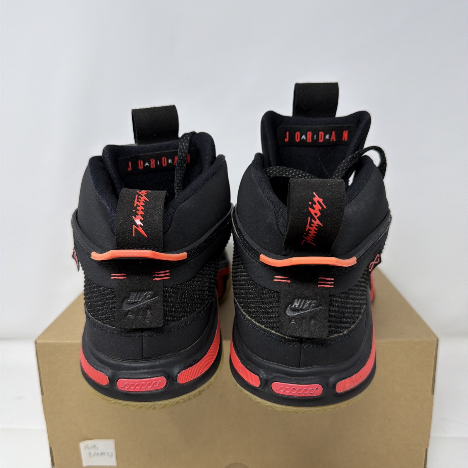 Air Jordan 36 Black Infrared 23 – Mens Size 11 CZ2650-001
