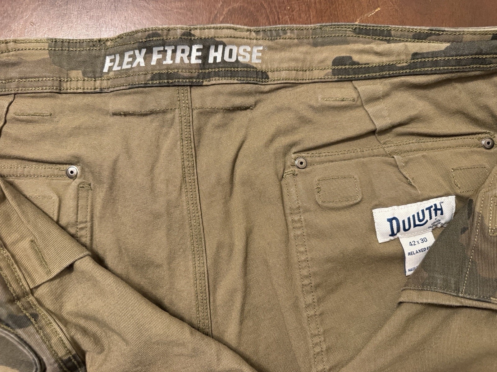 Duluth Flex Fire Hose Men’s Relaxed Fit Camo Cargo Pants 42W Pockets