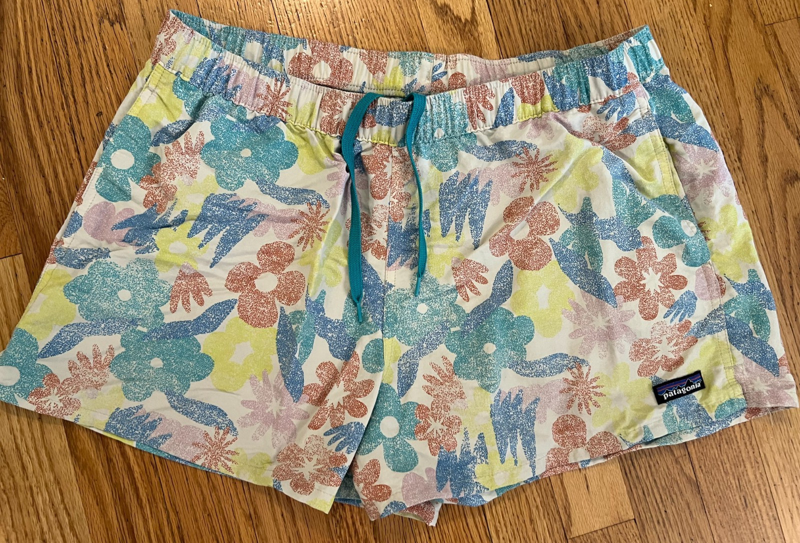 Patagonia Barley Baggies Floral Swim Shorts Woman’s Sz Large Bathing Suit Surf
