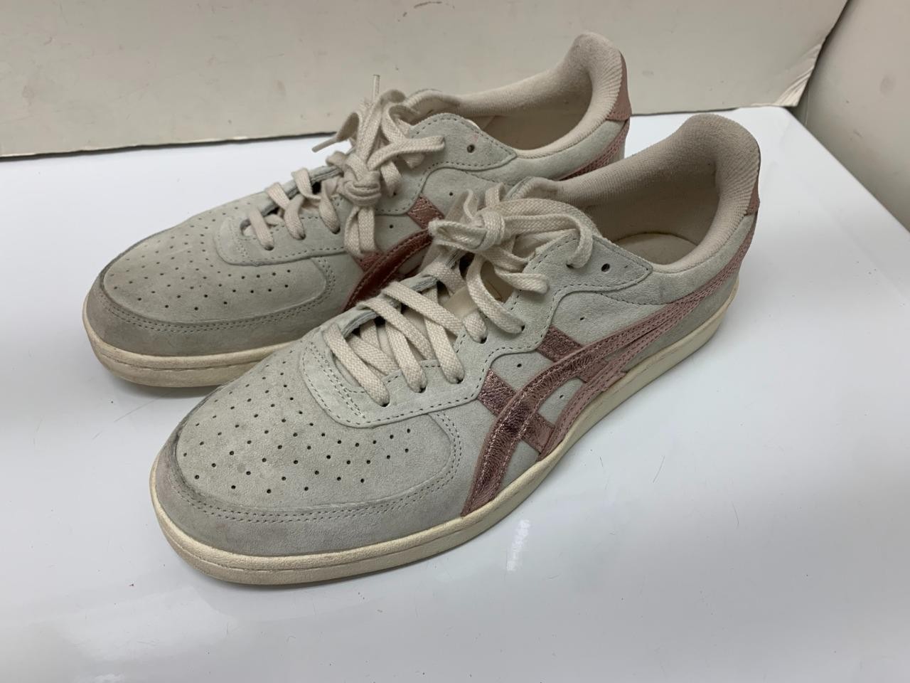 ASICS Onitsuka Tiger GSM Sneakers Leather Suede Beige Pink 1182A014-100 Sz 12