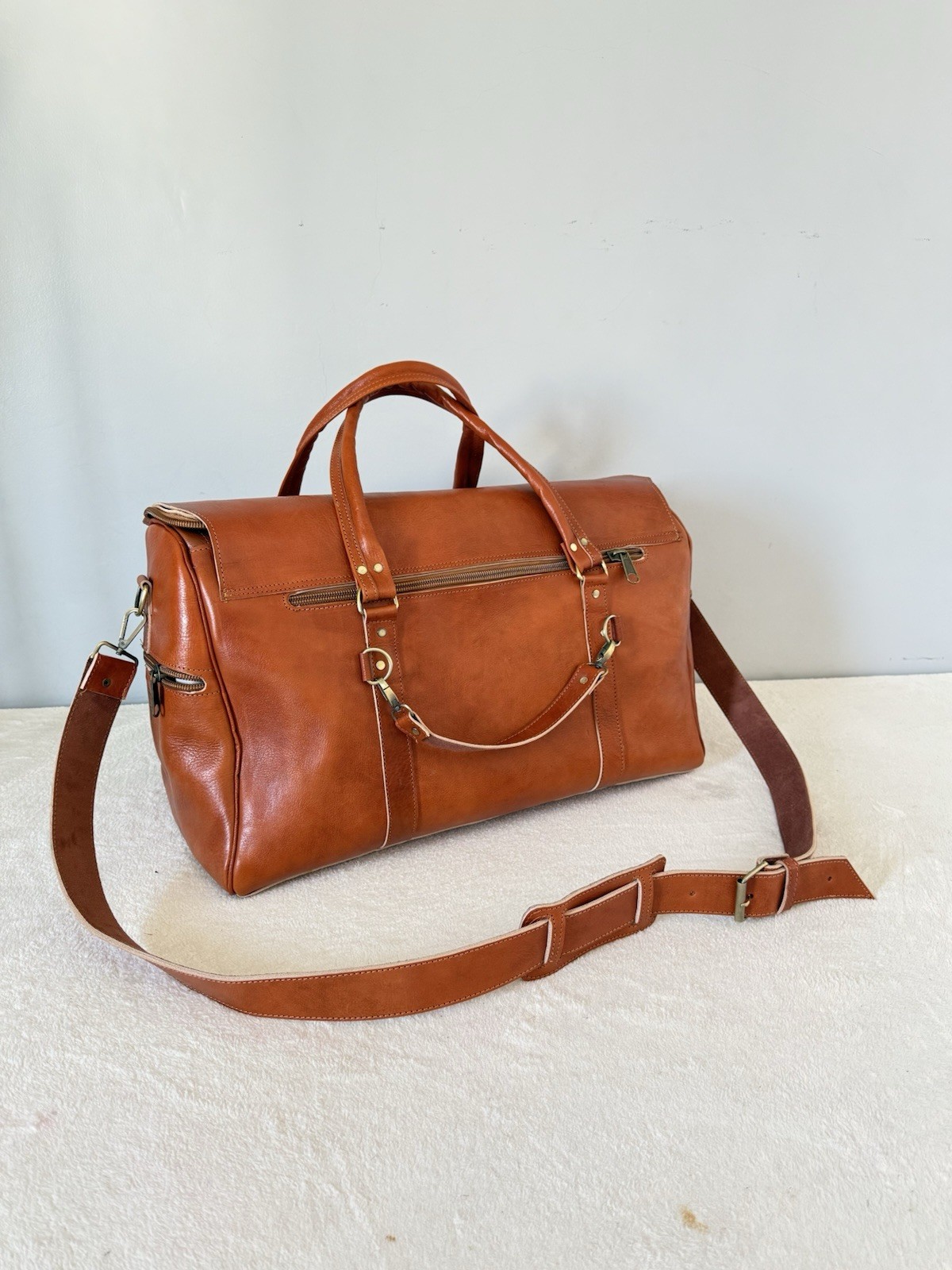Genuine Leather Travel Bag – Cognac Caramel Brown | 55 × 35 × 25 cm – handmade