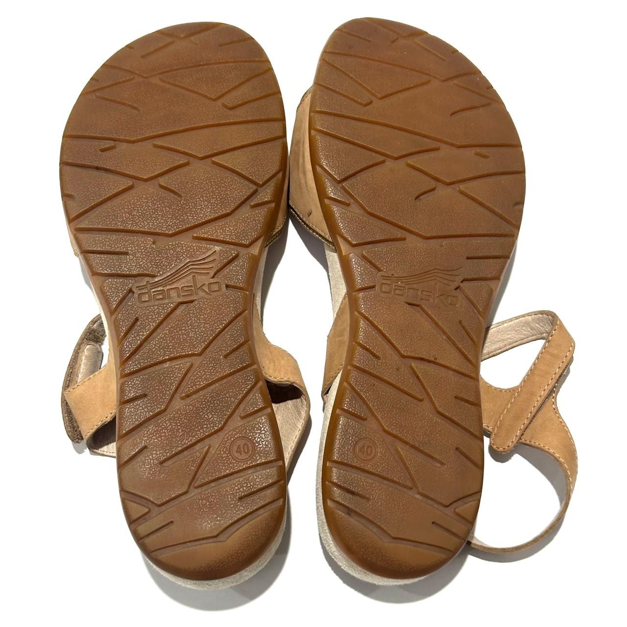 DANSKO Women’s Leather Slingback Comfort Sandals EU40 US9.5 Tan Laser Cut Detail