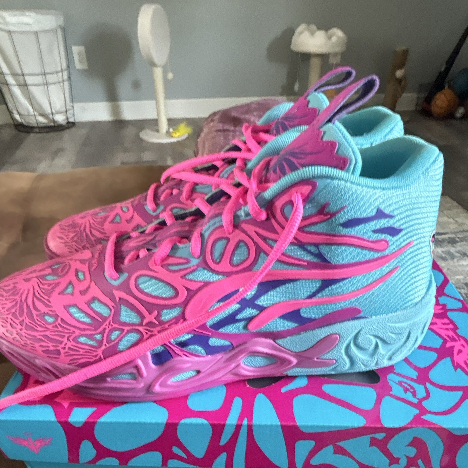 PUMA MB.04 Iridescent LaMelo Ball Mid Top Mesh Pink/Blue 310836-01