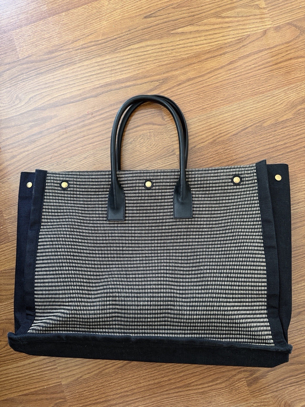 Saint Laurent Rive Gauche Tote Black/White Logo Zip Closure, Inner Pockets