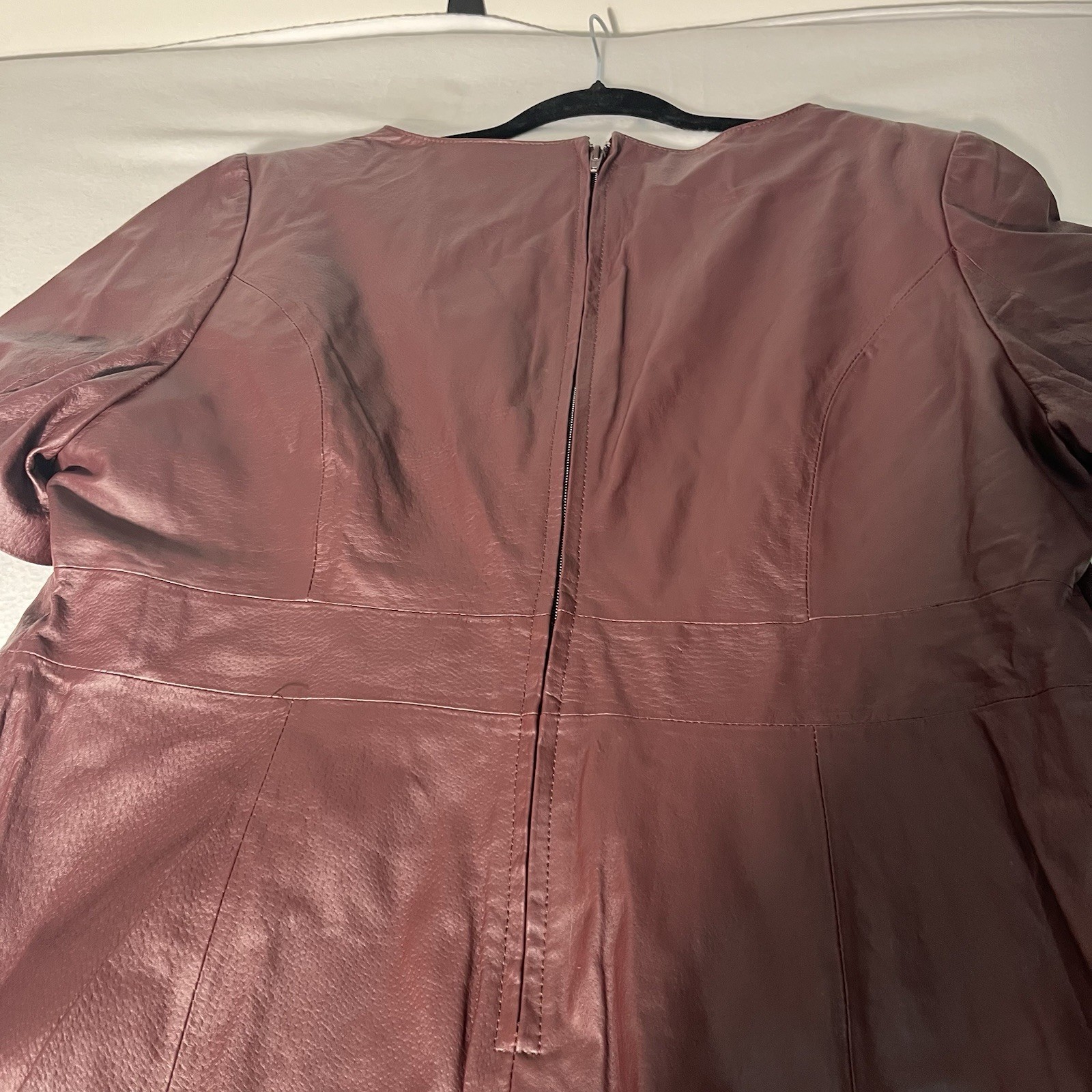 Jessica London Leather Burgundy Sheath Dress V-Neck Short Sleeve Size 16