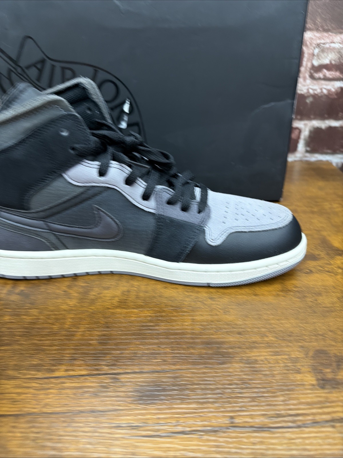 Nike Air Jordan 1 Mid SE Craft ‘Inside Out – Black’ DM9652 001 US Men’s 11 NIB