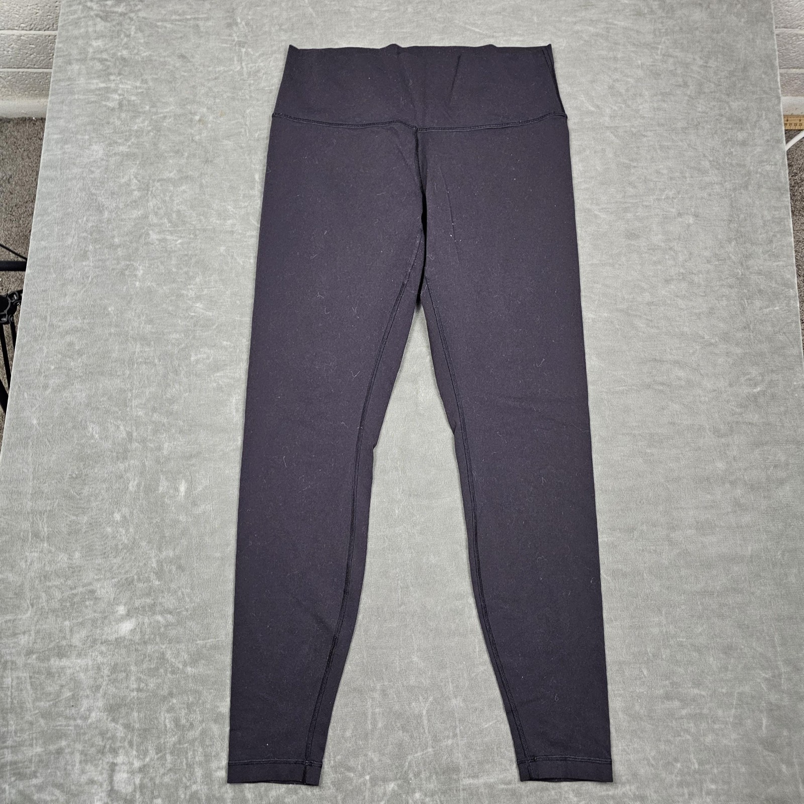 Lululemon Pants Womens 6 Black High Rise Ankle Leggings Yoga Athletic Gym