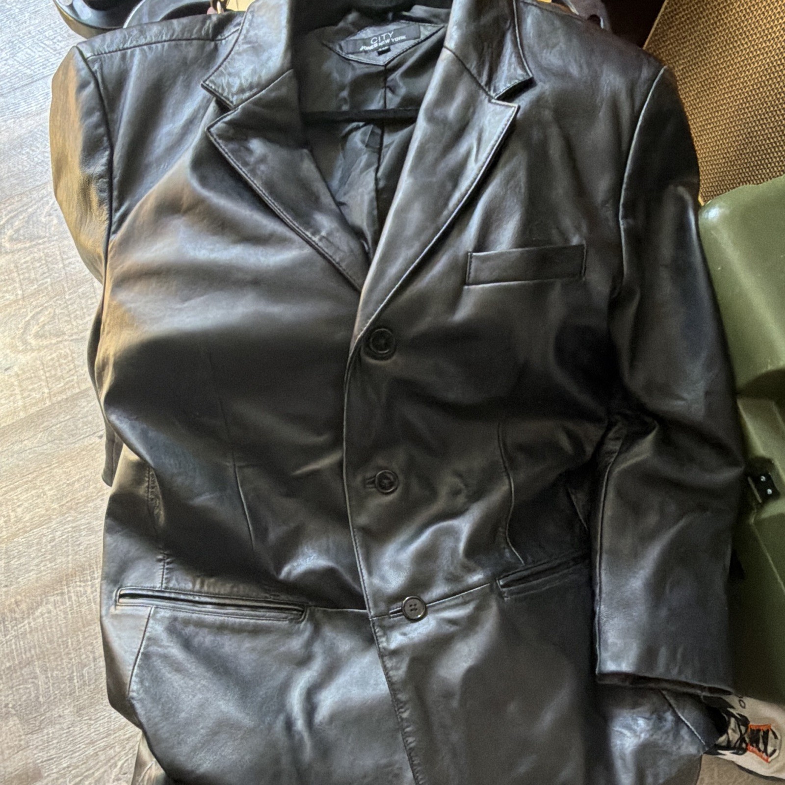 City Men’s Black Leather Blazer Jacket, Notch Collar Button Front, 44R