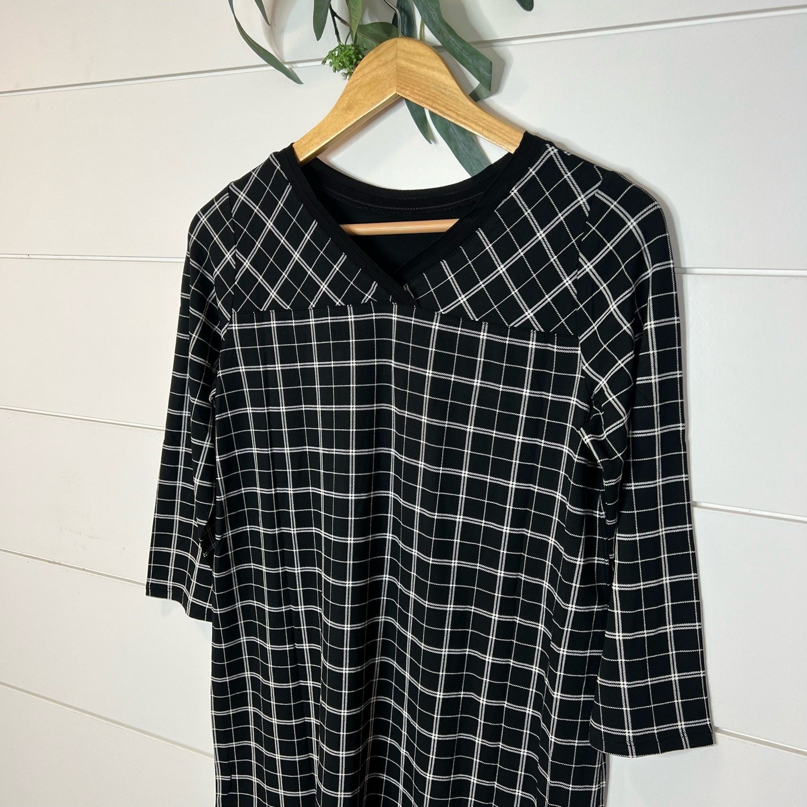 J. Jill Wearever Black White Grid V-Neck 3/4 Sleeve Tunic Top XS NWT 165311