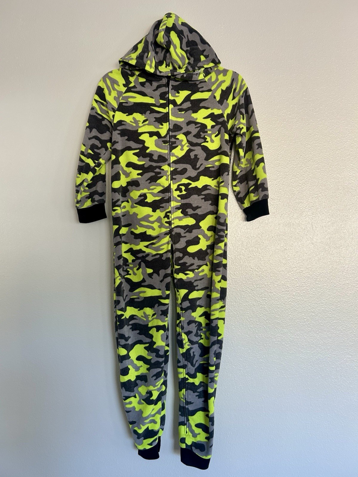 Minecraft & Camouflage Boys Size 12-14 Pajama Sets One Piece Full Zip Hoodie