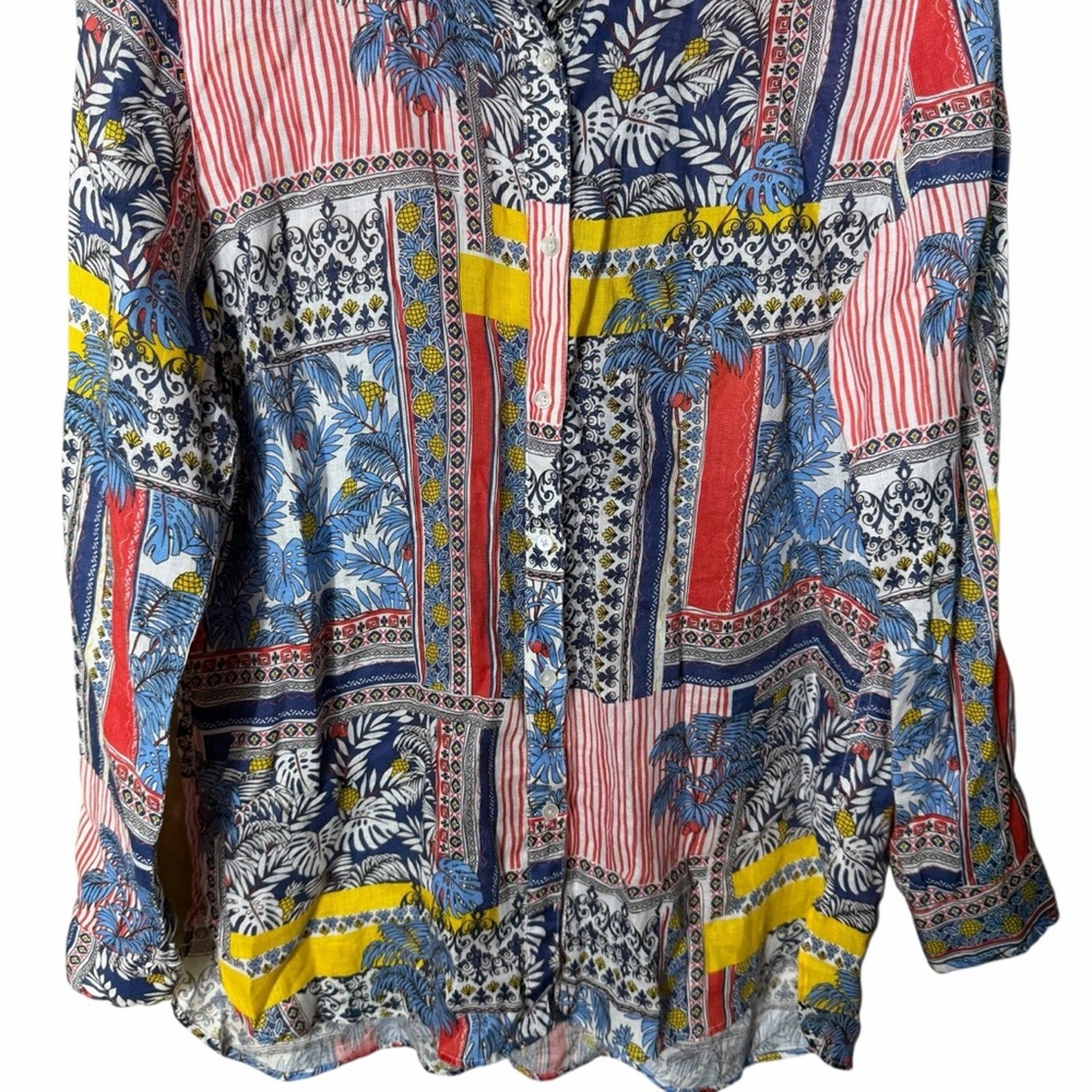 J. McLaughlin Brit Linen Long Sleeve Button Down in Palm Park Size Medium