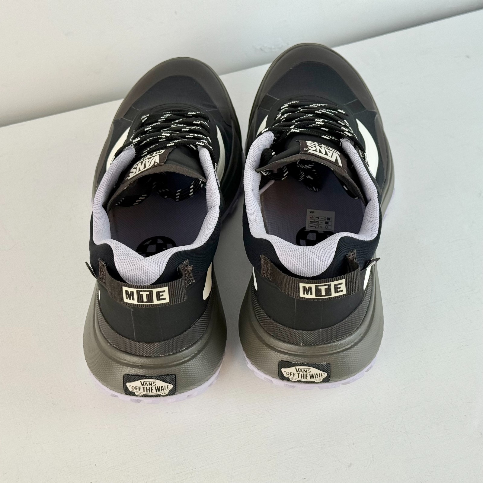 M6, W7.5 – Vans MTE Crosspath Brown Black Purple Hiking Sneaker – 721356