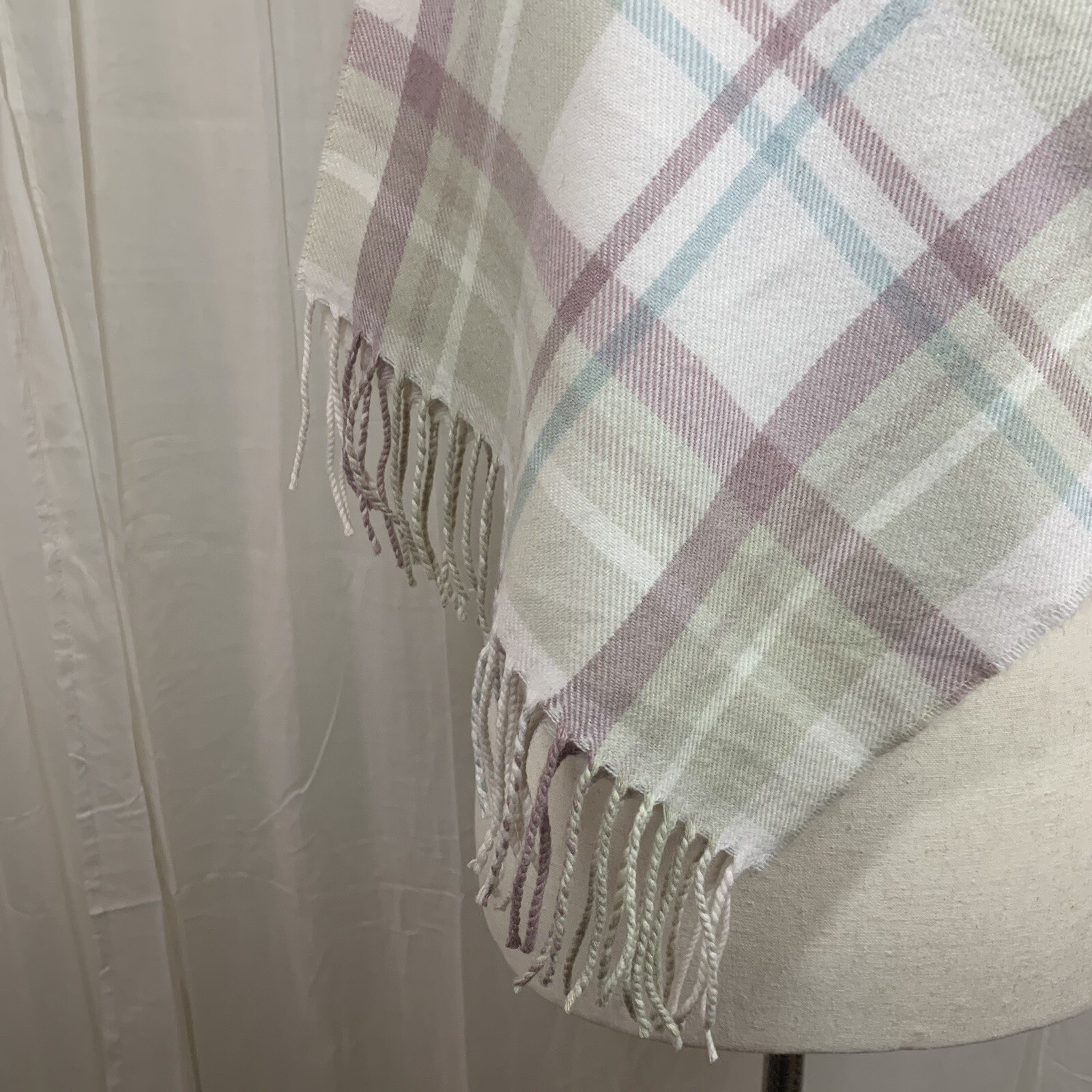 Unbranded Check Plaid Scarf Ivory Light Blue Mauve Beige