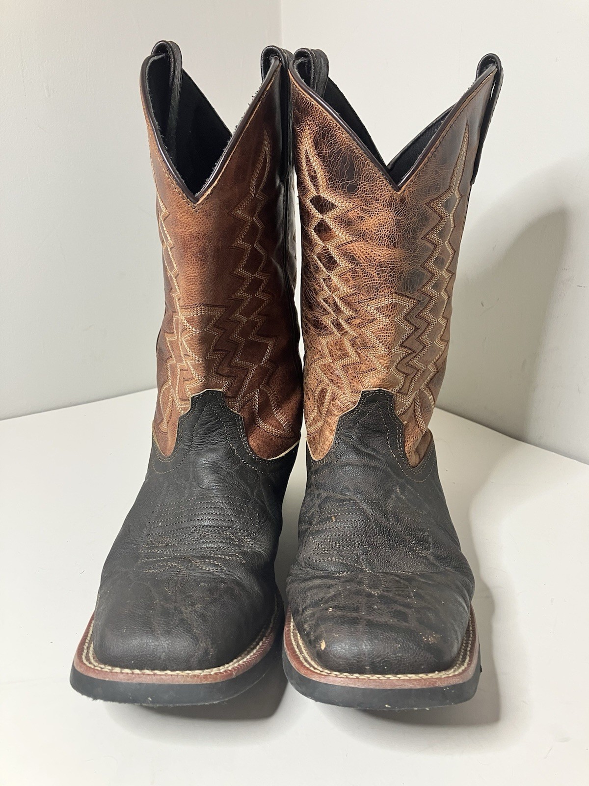 Laredo 7855 Cowboy Boots Men 8.5 EW (extra wide)Brown Leather Western Square Toe